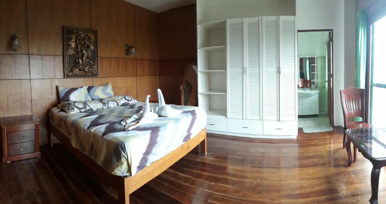 Villa Del Carmen Haven Bohol Room photo